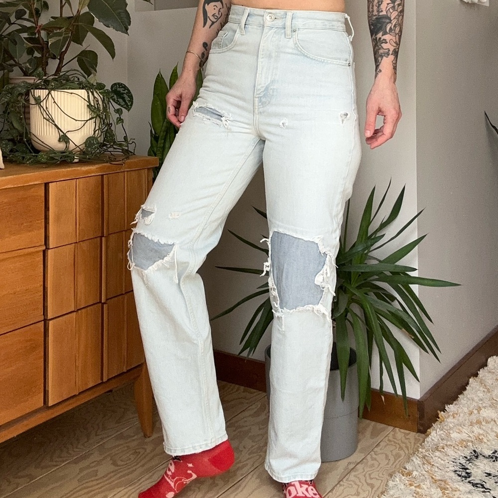 BDG Light Wash High Rise Baggy Jeans 27